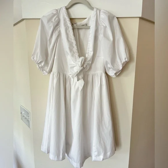 Abercrombie white dress - Picture 3 of 3